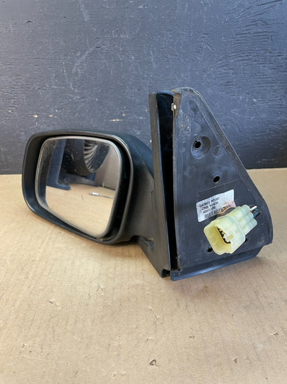 1999 to 2004 Land Rover Discovery 2 Left Driver Door Power Mirror ad5590 DG2