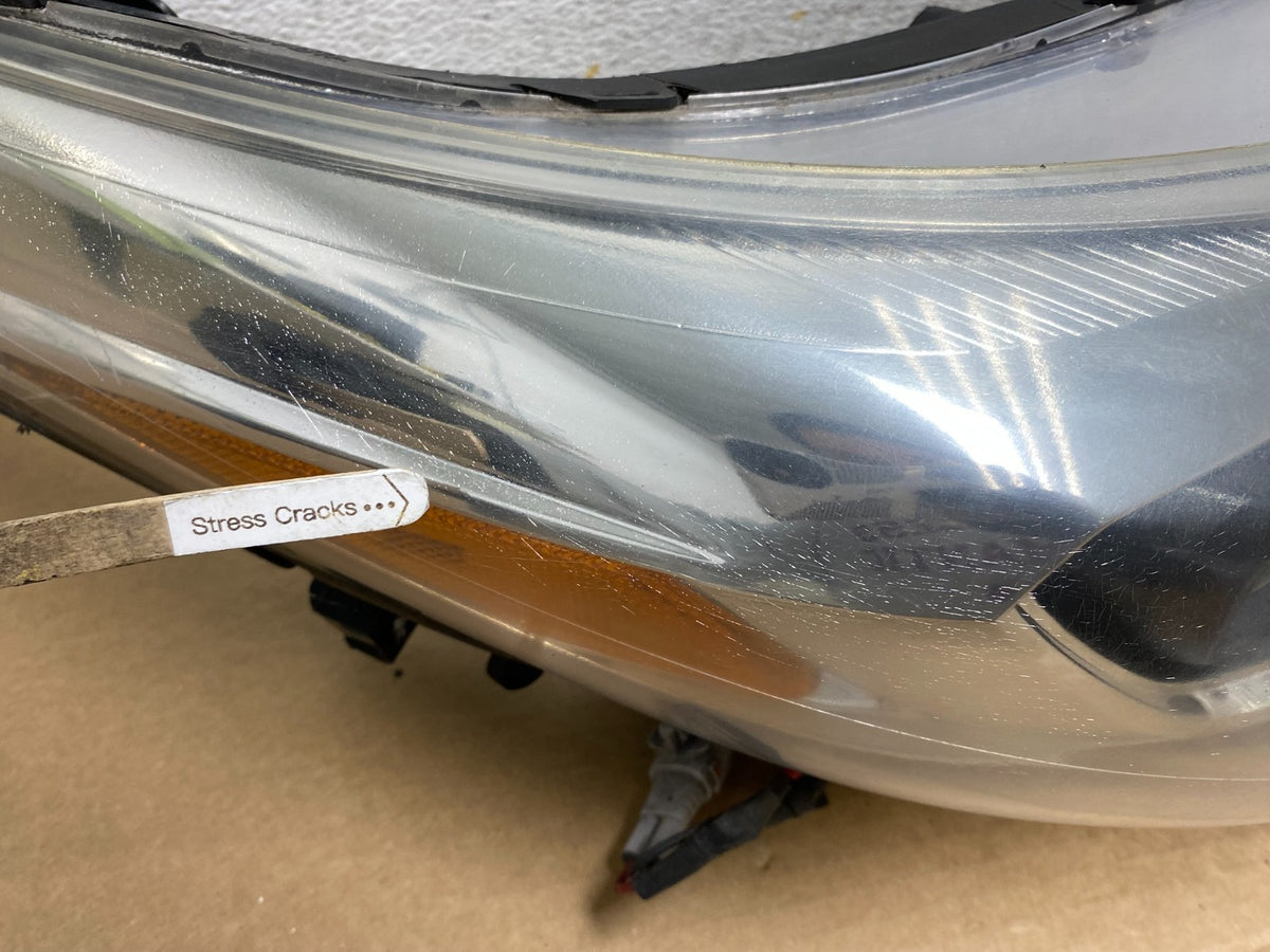 2013-2015 Toyota Avalon Halogen Headlight Right Passenger RH AH7753 DW4