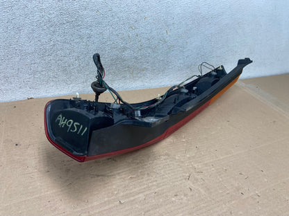 2002 - 2004 Honda Crv Cr-v Right Passenger Rh Side Tail Light AH9511 LK6
