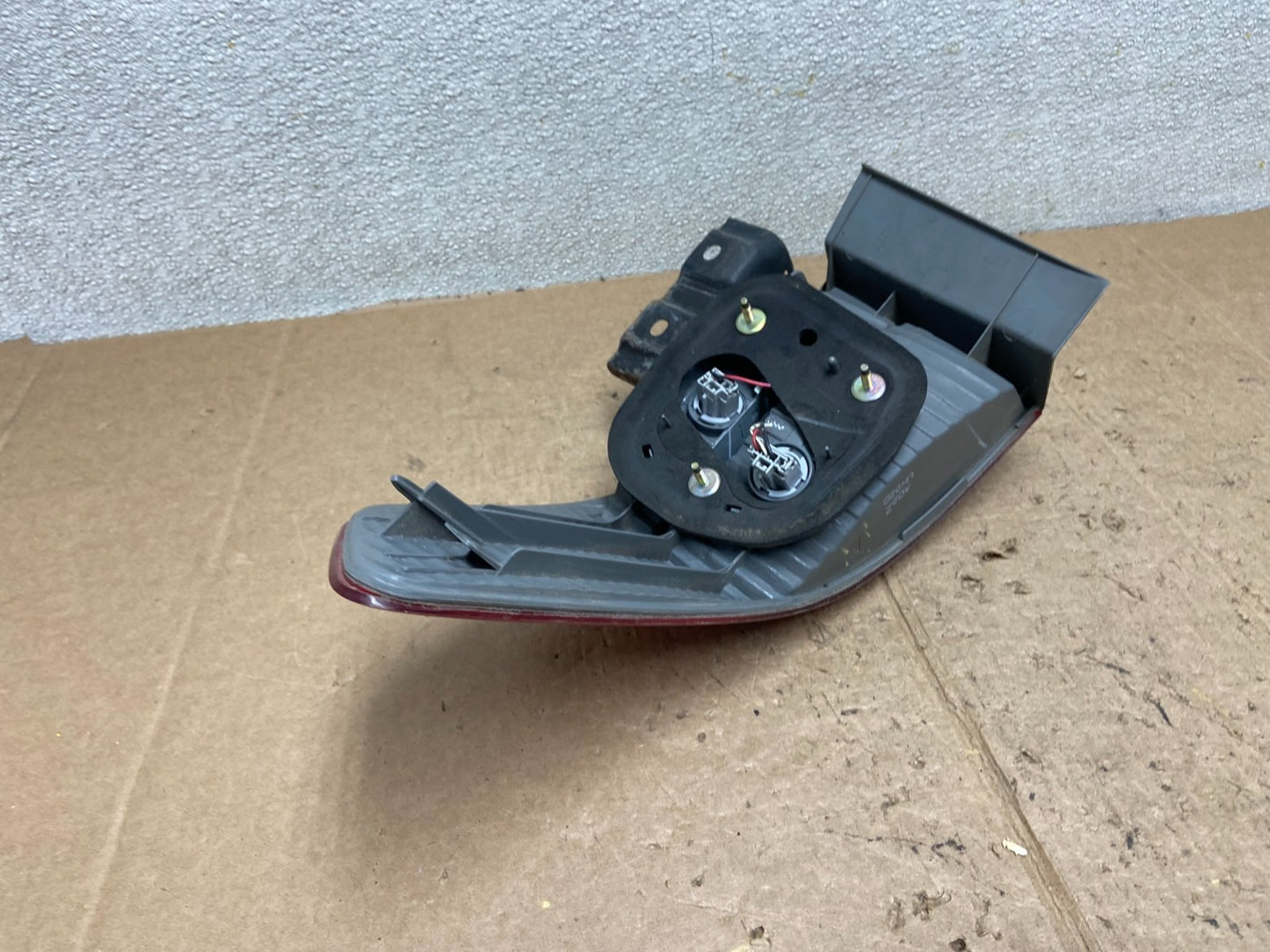 2003 to 2004 Honda Accord Sedan Left Driver Lh Side Tail light AA4083 DW4