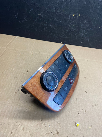 2006 to 2010 Mercedes W251 R350 AC Temp Heater Climate Control OEM AB9407 DG1