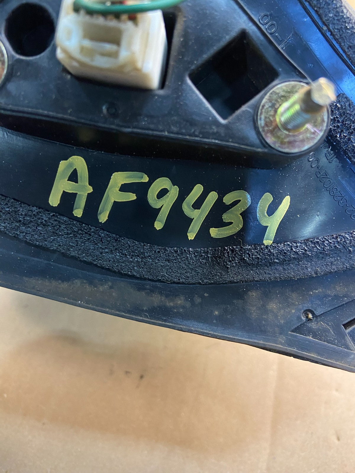 2005 to 2010 Scion TC Right Passenger Side View Door Mirror AF9434 DW11