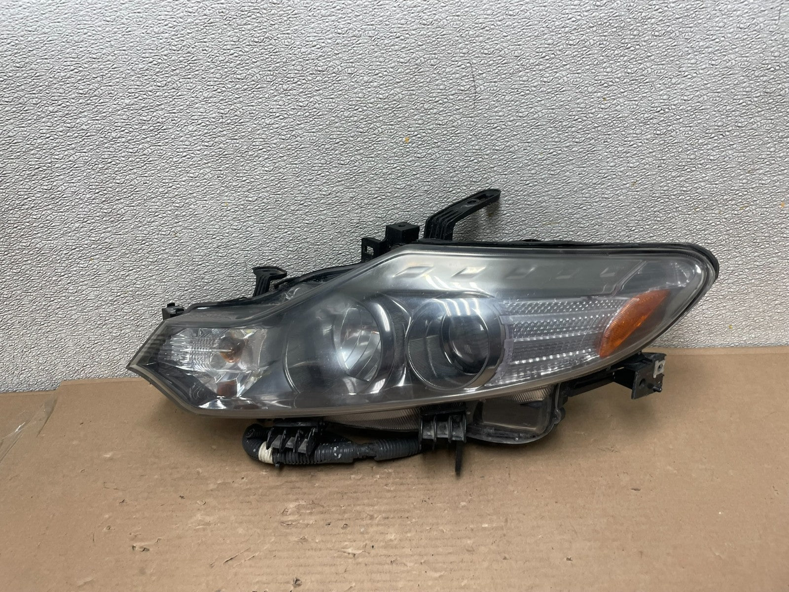 Halogen 2011 2012 2013 2014 Nissan Murano Headlight Left Driver LH AA9989 DW0