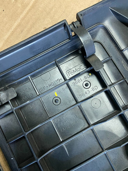 2008 to 2012 Ford Escape Engine Motor Cover Oem r7333 DG8