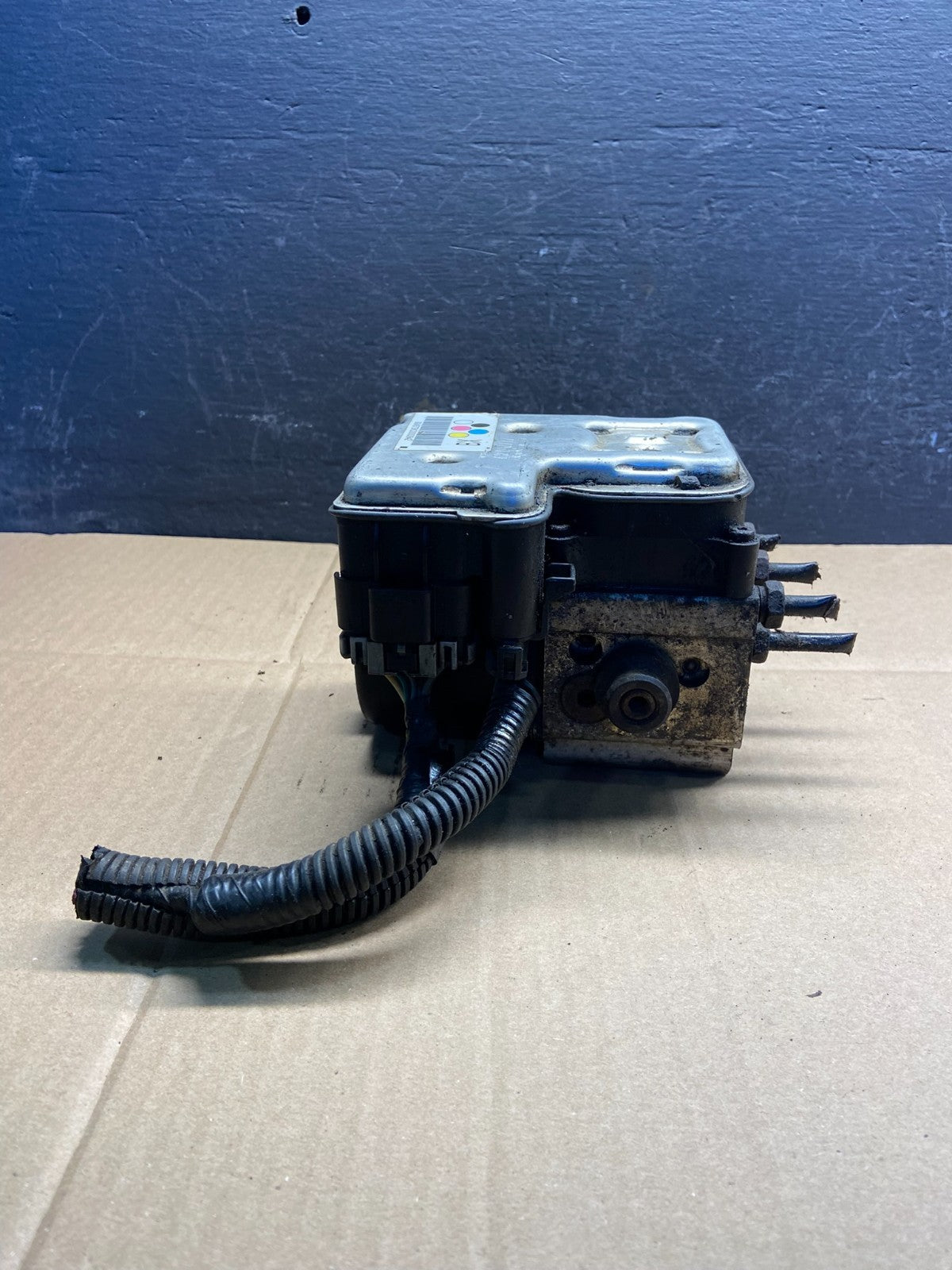 2003 - 2005 Chevrolet Silverado GMC Sierra ABS Anti-Lock Brake Module AD1780 DG4