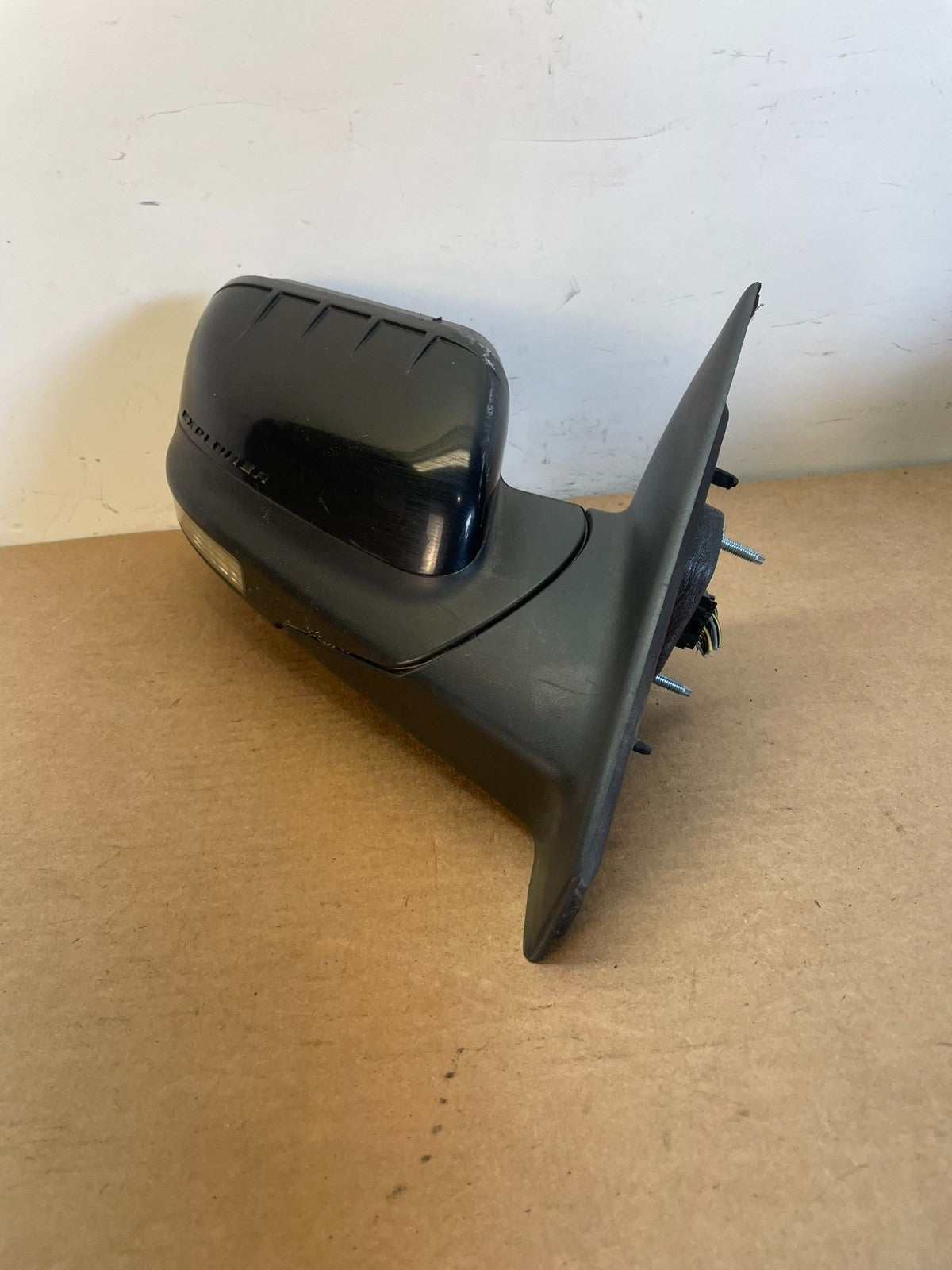 2011 to 2015 Ford Explorer Right Passenger View Door Mirror AF8657 DG1