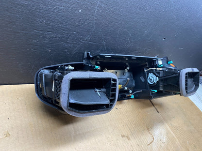 2020 to 2023 Ford  Explorer Console Radio Display Screen Air Vents D2145 DG1 Oem3