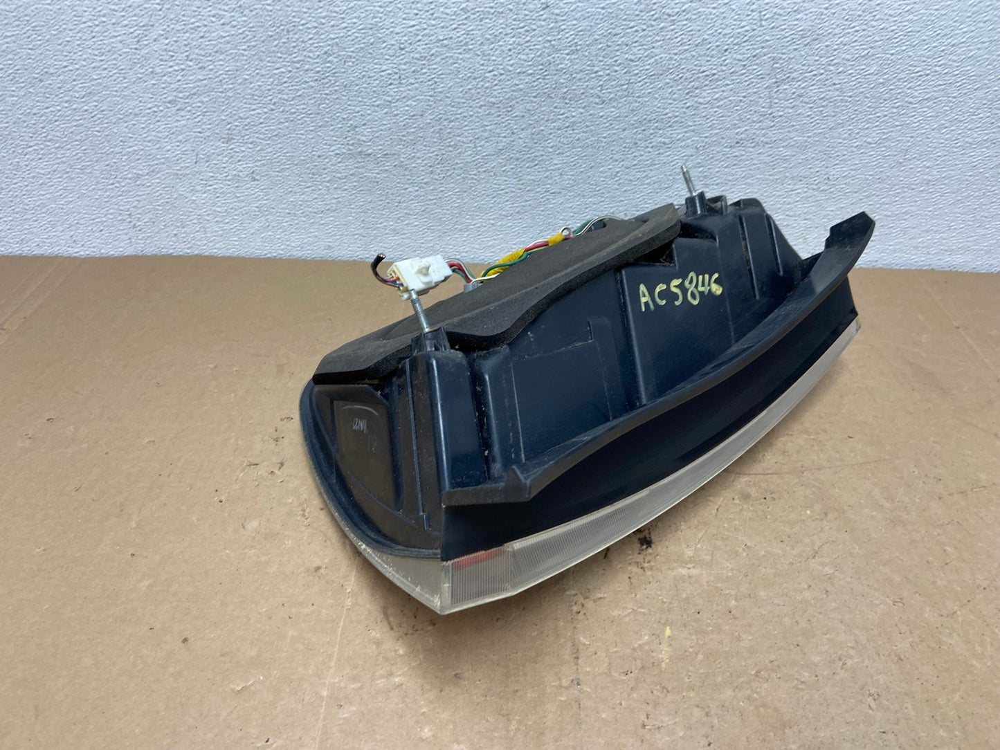 2006 to 2009 Toyota Prius Tail Light Right Passenger Side AC5846 LK4
