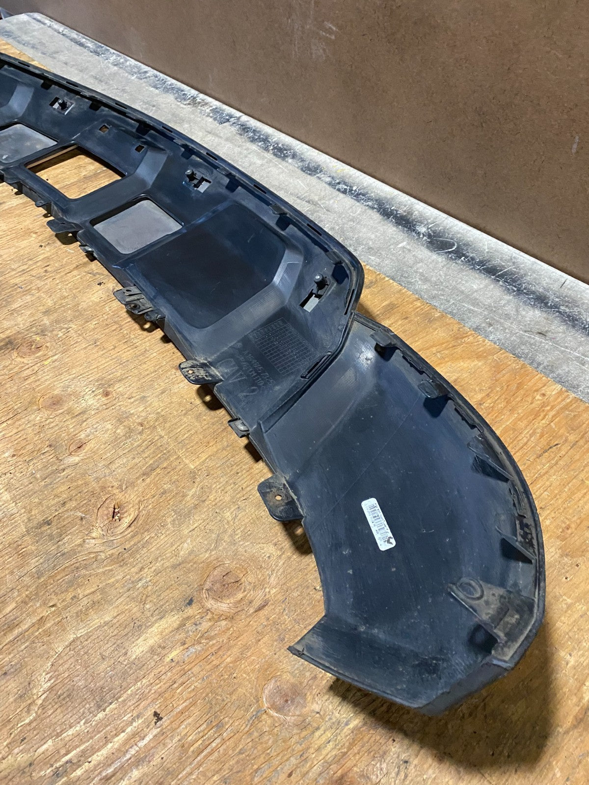2009 to 2011 Mercedes Benz ML350 Front Bumper Cover Valance R91054