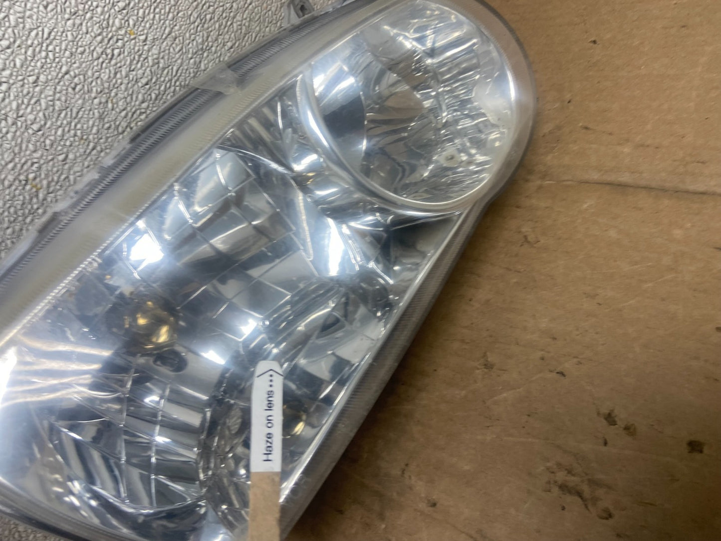 2001-2002 Toyota Corolla Left+Right Side Halogen Headlights OEM AA6835 DW6