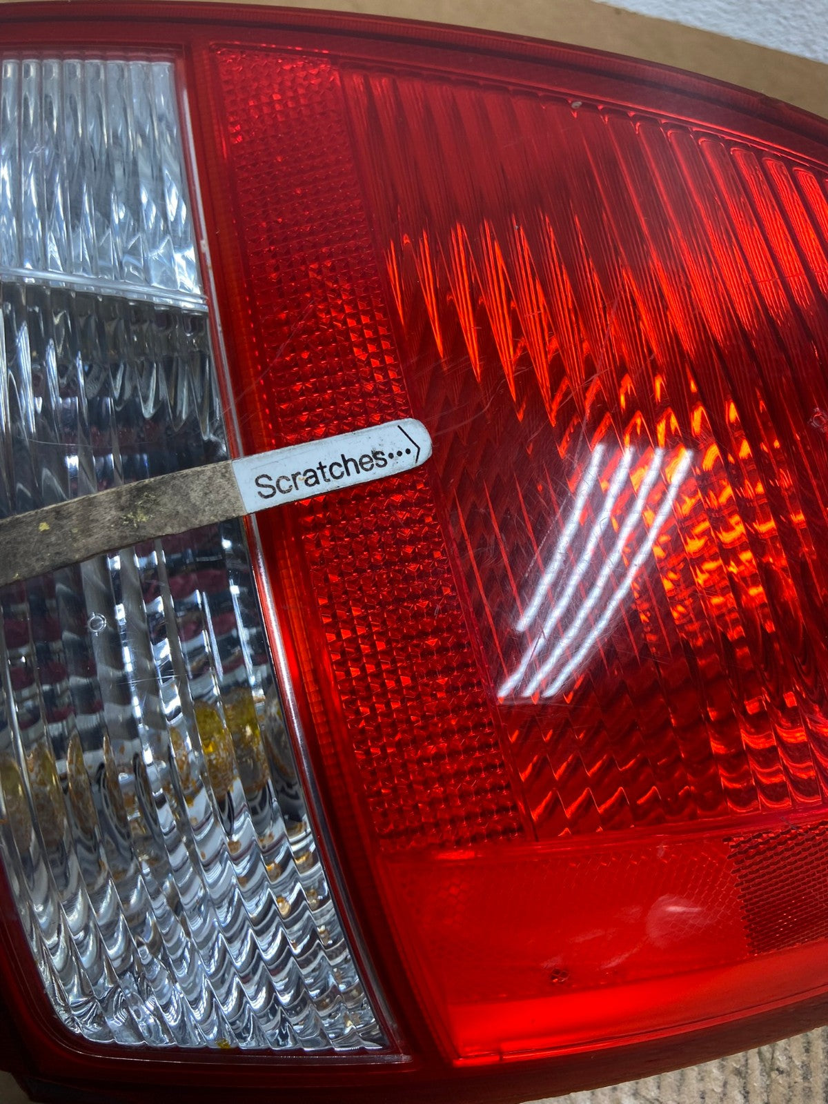 2001 2002 2003 Hyundai Elantra Right Passenger Rh Tail Side Light AE2761 LK3