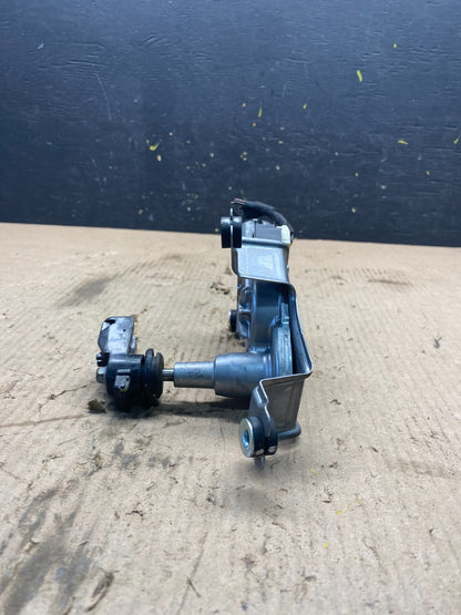 2014-2018 Jeep Cherokee Tailgate Back Door Rear Wiper Motor Wiper q9226 DG3