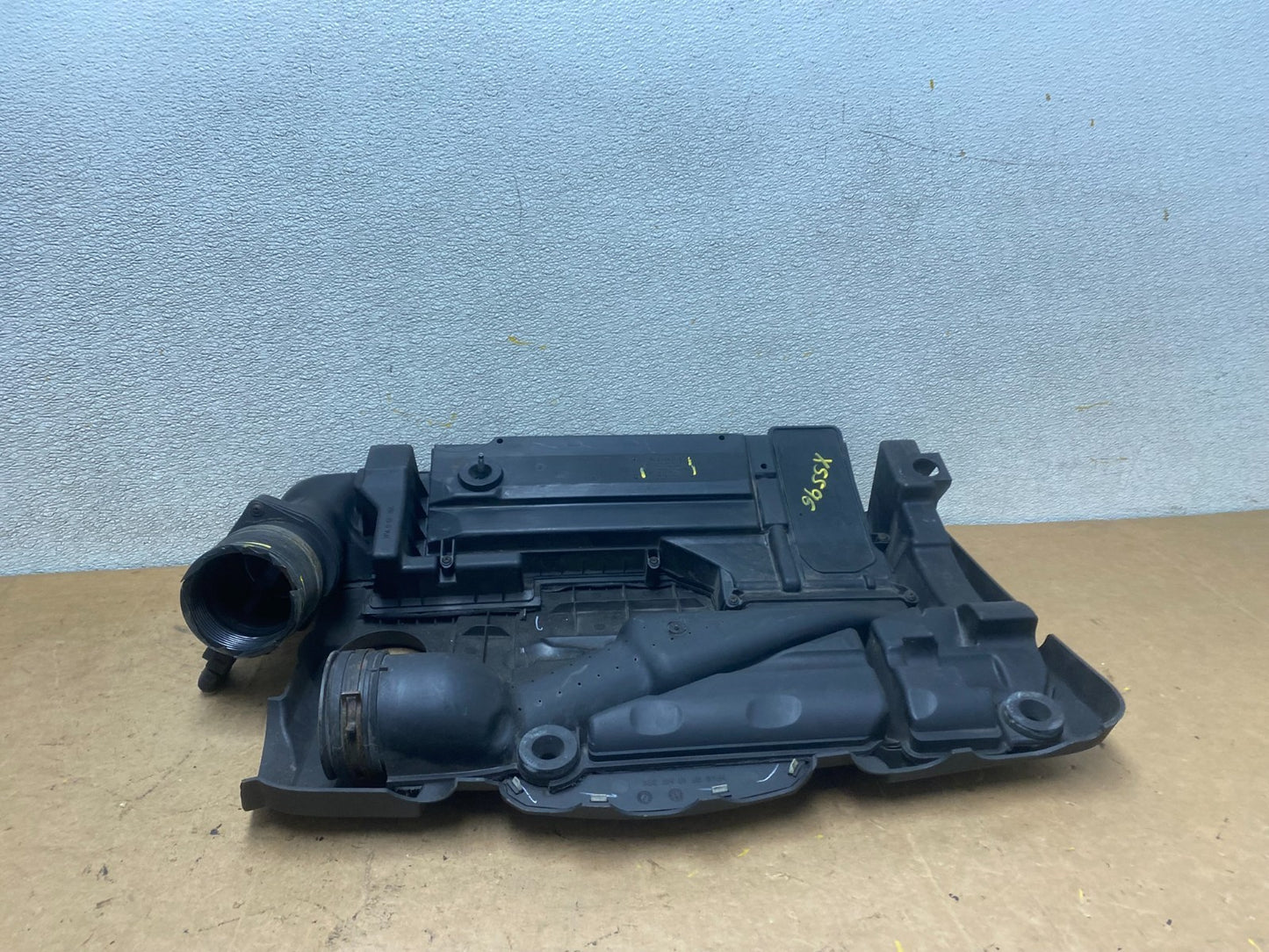 2005 to 2008 Volkswagen Jetta 2.5L Passat Jetta Engine Cover 07k129601 X5596 DG2