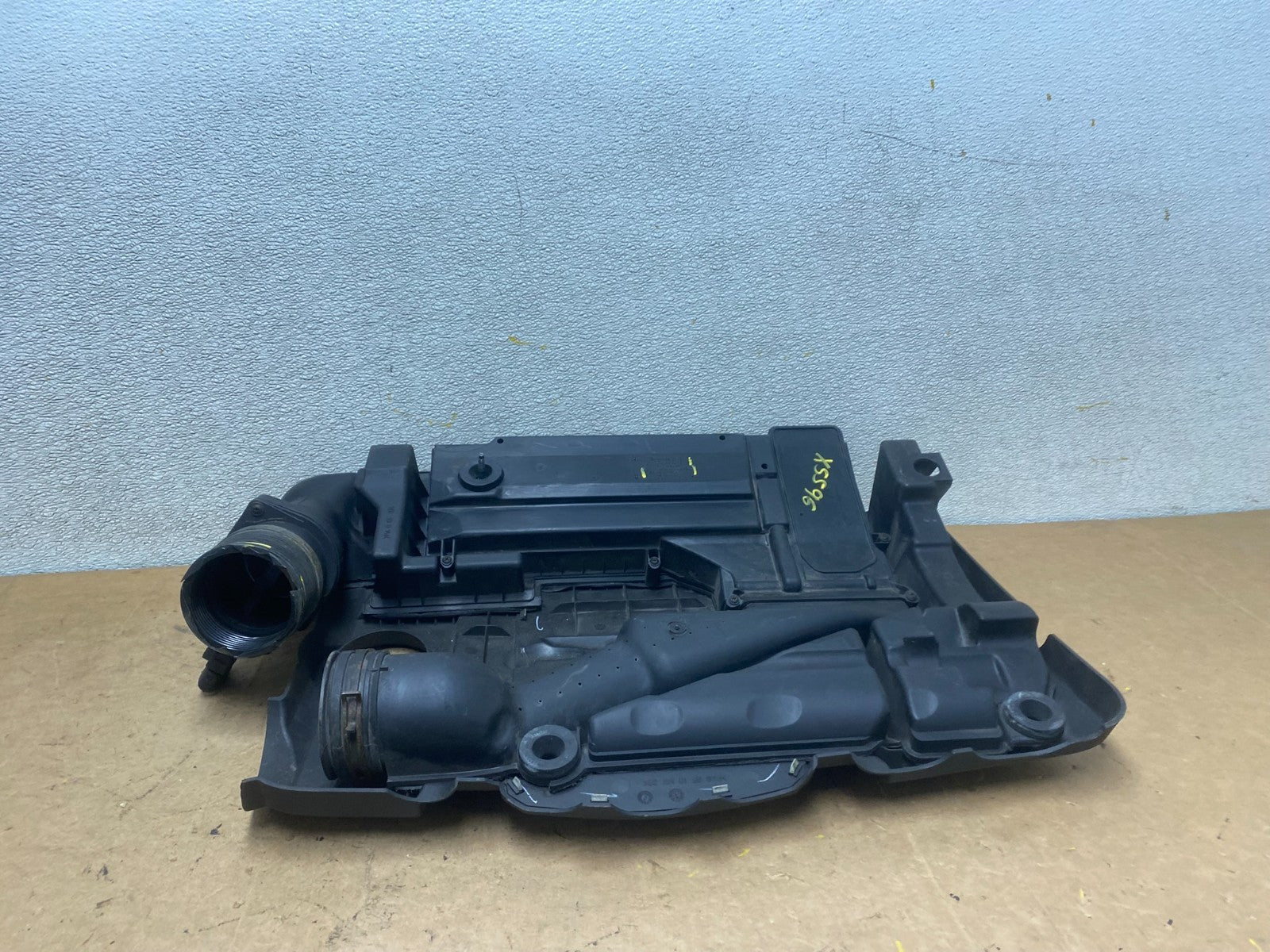 2005 to 2008 Volkswagen Jetta 2.5L Passat Jetta Engine Cover 07k129601 X5596 DG2