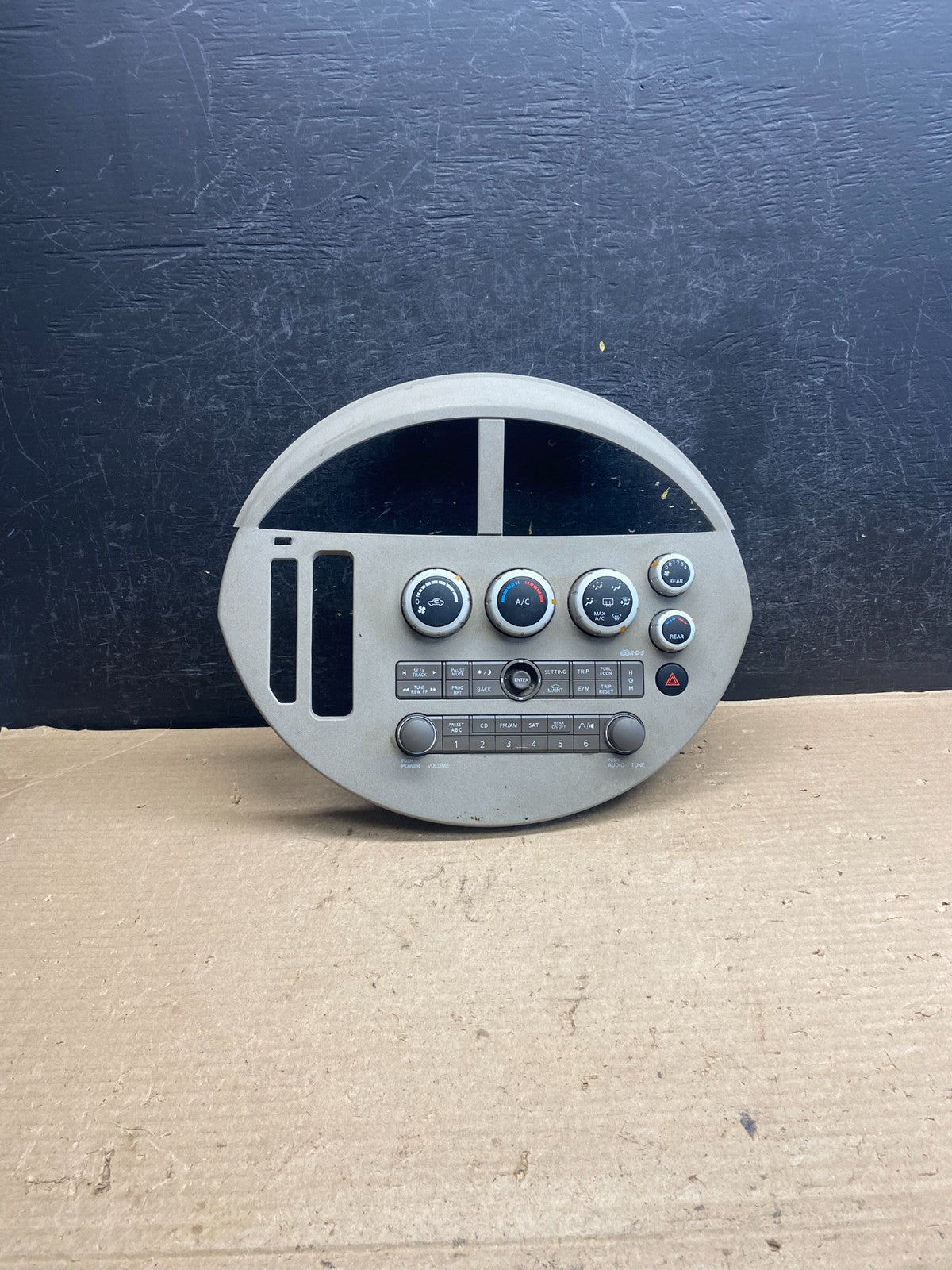 2004 to 2005 Nissan Quest Climate Control Hvac AC ah5399 DG0