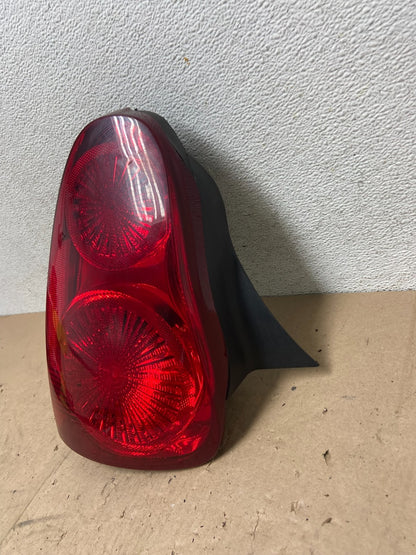 2006 to 2007 Chevrolet Monte Carlo Left Driver LH Side Tail Light AG5426 DW2