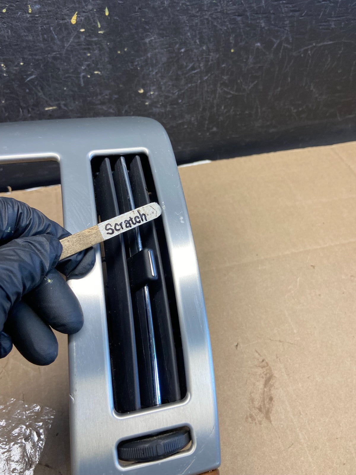 2007-2011 Cadillac STS Center Dash Trim Radio Bezel Vent Wood AD7251 DG2