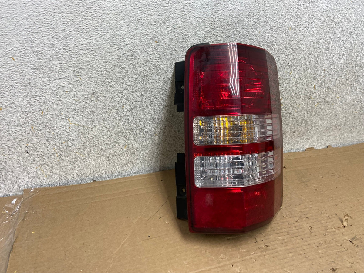 2008 to 2012 Jeep Liberty Right Passenger RH Side Tail Light AH8907 LK1