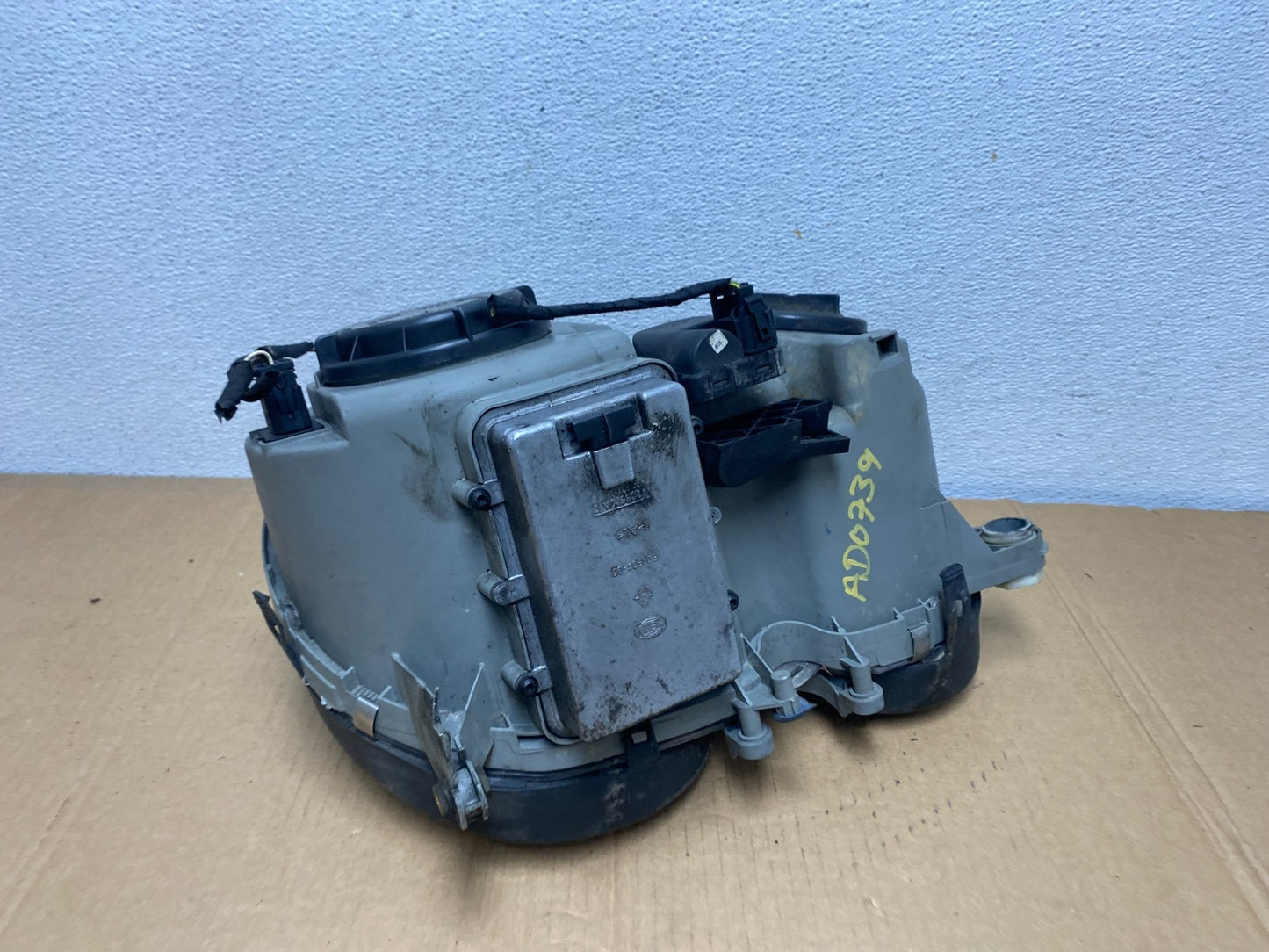 2000-2002 Mercedes E E320 E430 Left Driver LH Xenon HID Headlight AD0739 DW7