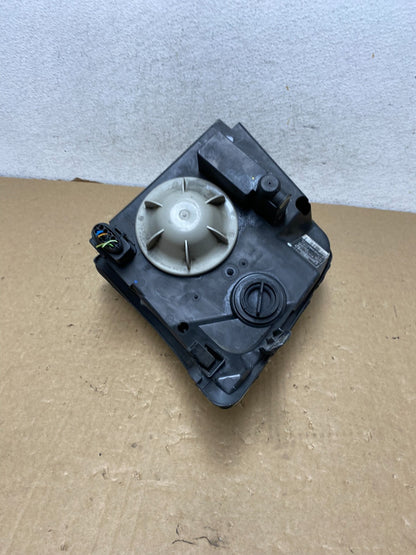 2010 to 2013 Ford Transit Connect Right Passenger Side Headlight AF7432 DW5