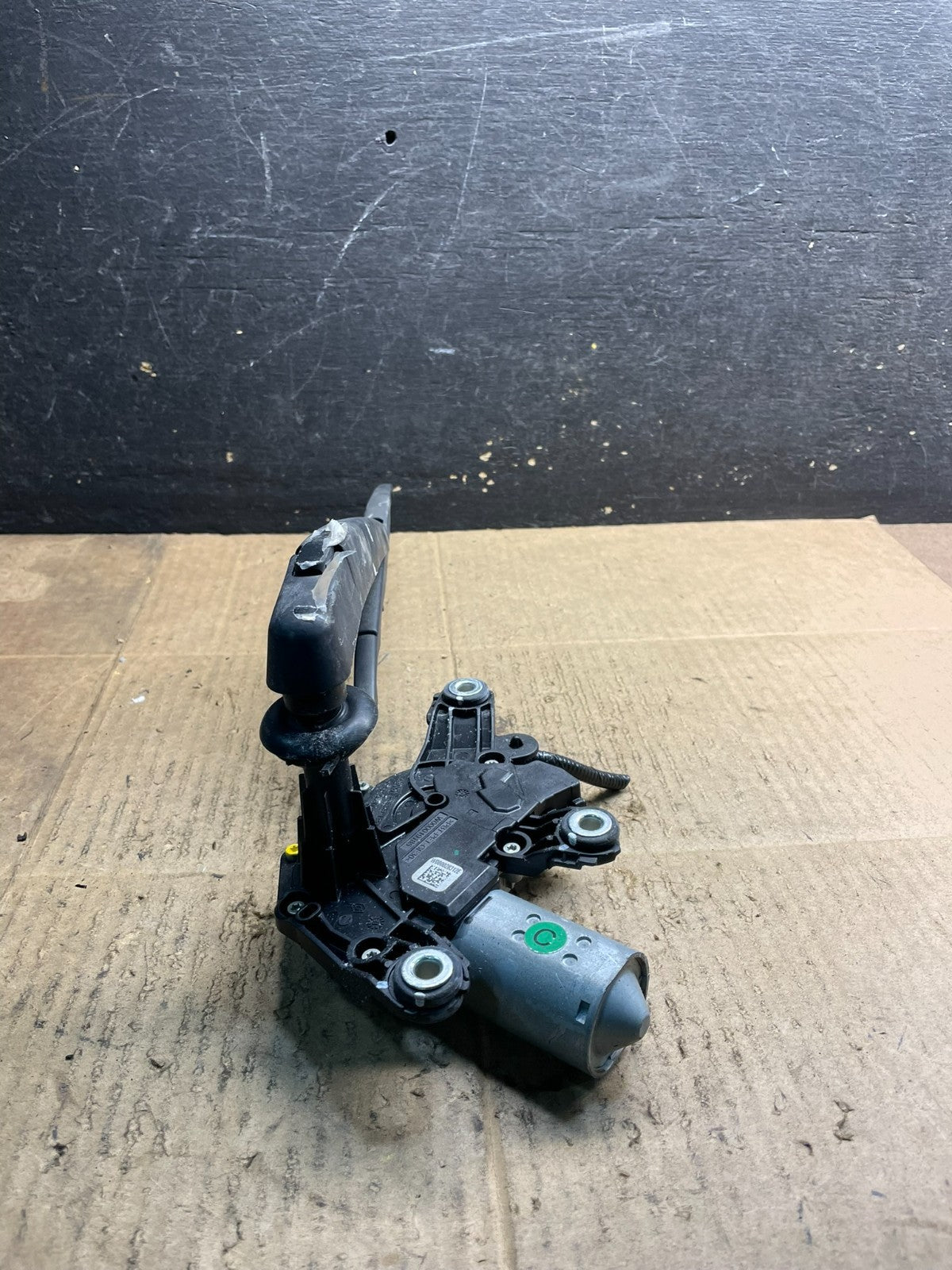 2004-2010 Infiniti QX60 Rear Liftgate Back Window Wiper Motor OEM Y7374 DG3