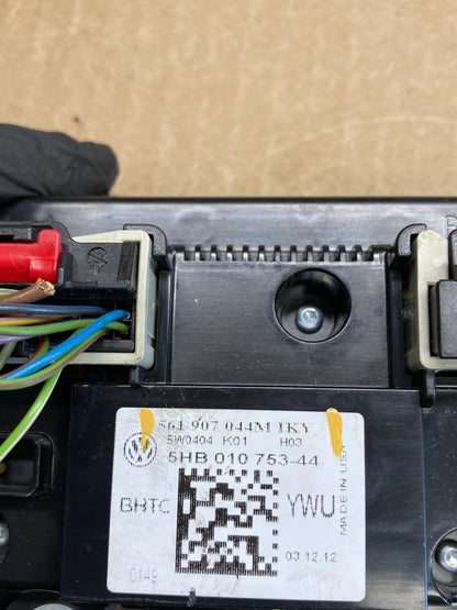 2019 - 2021 Volkswagen Passat Center Climate Control Panel AC Heater AC6179 DG6
