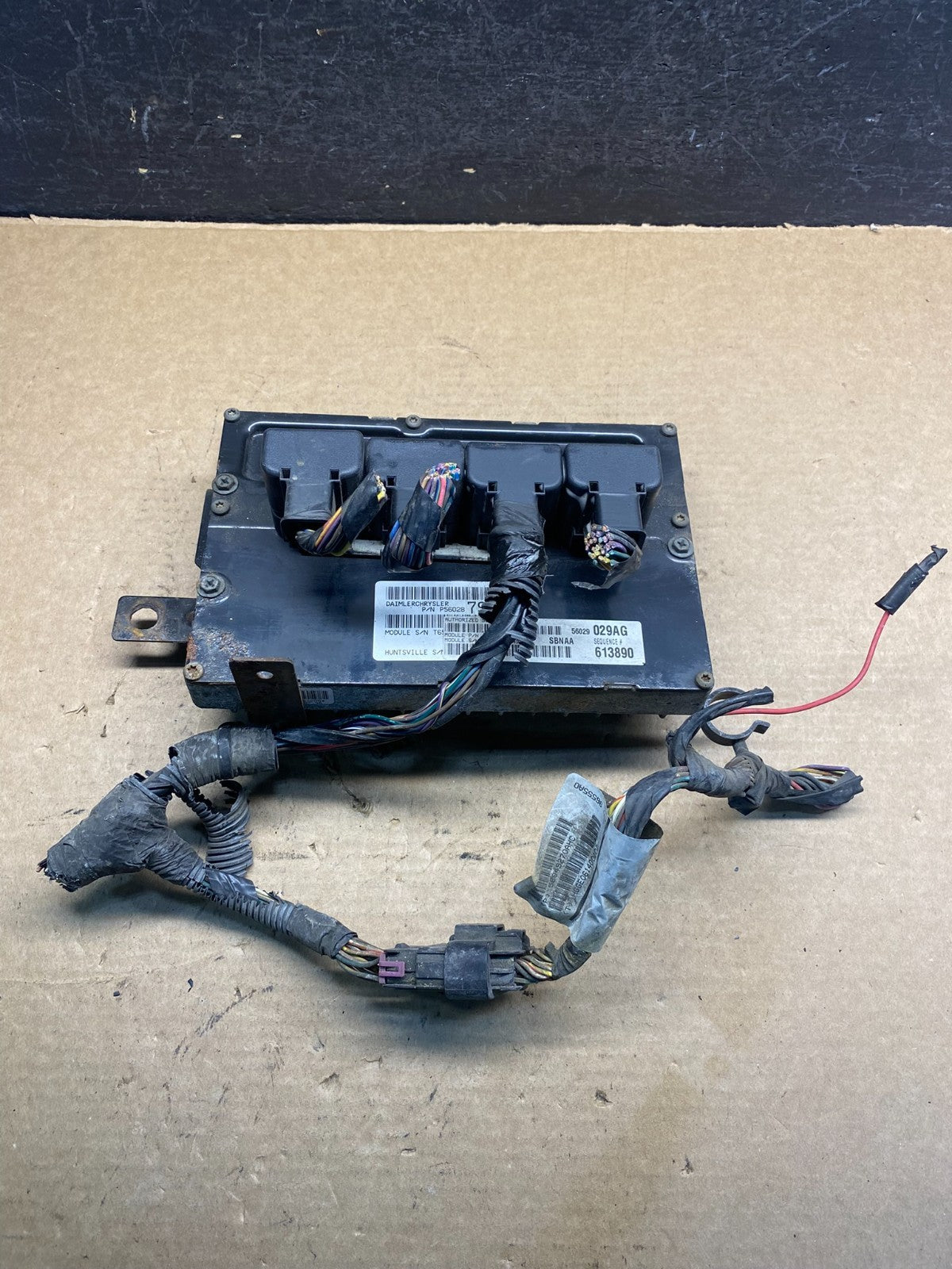 2004 Dodge Durango 4.7L Engine Computer Module ECU PCM AD9961 DW0