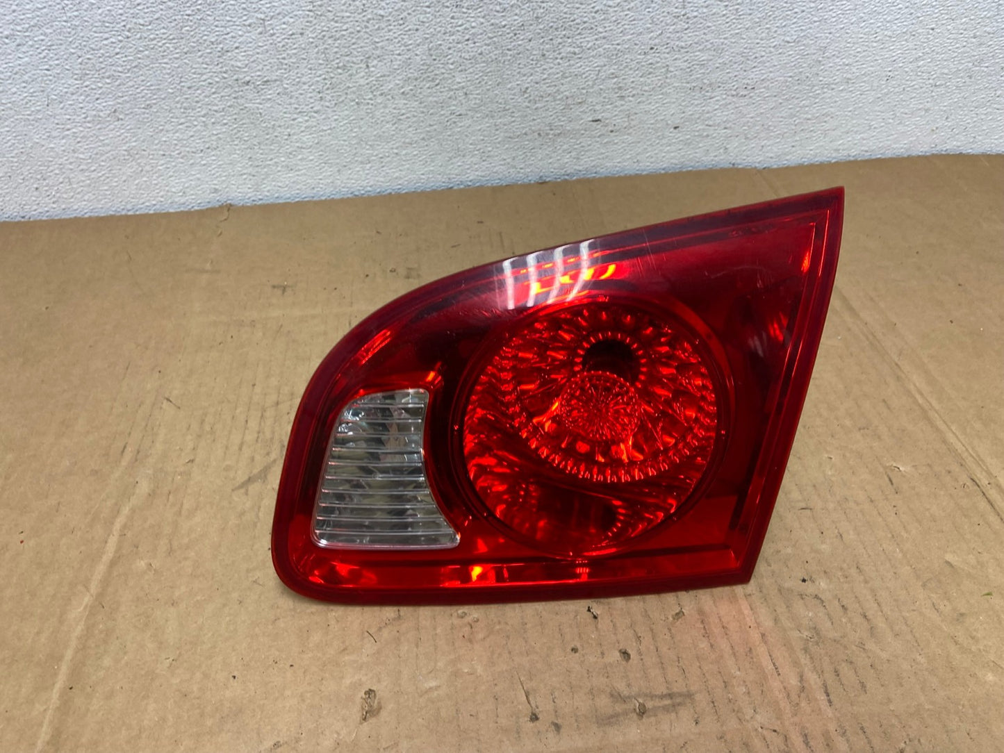 2007 2008 2009 Hyundai Santa Fe Right Passenger Tail Light Inner AC7546 LK0