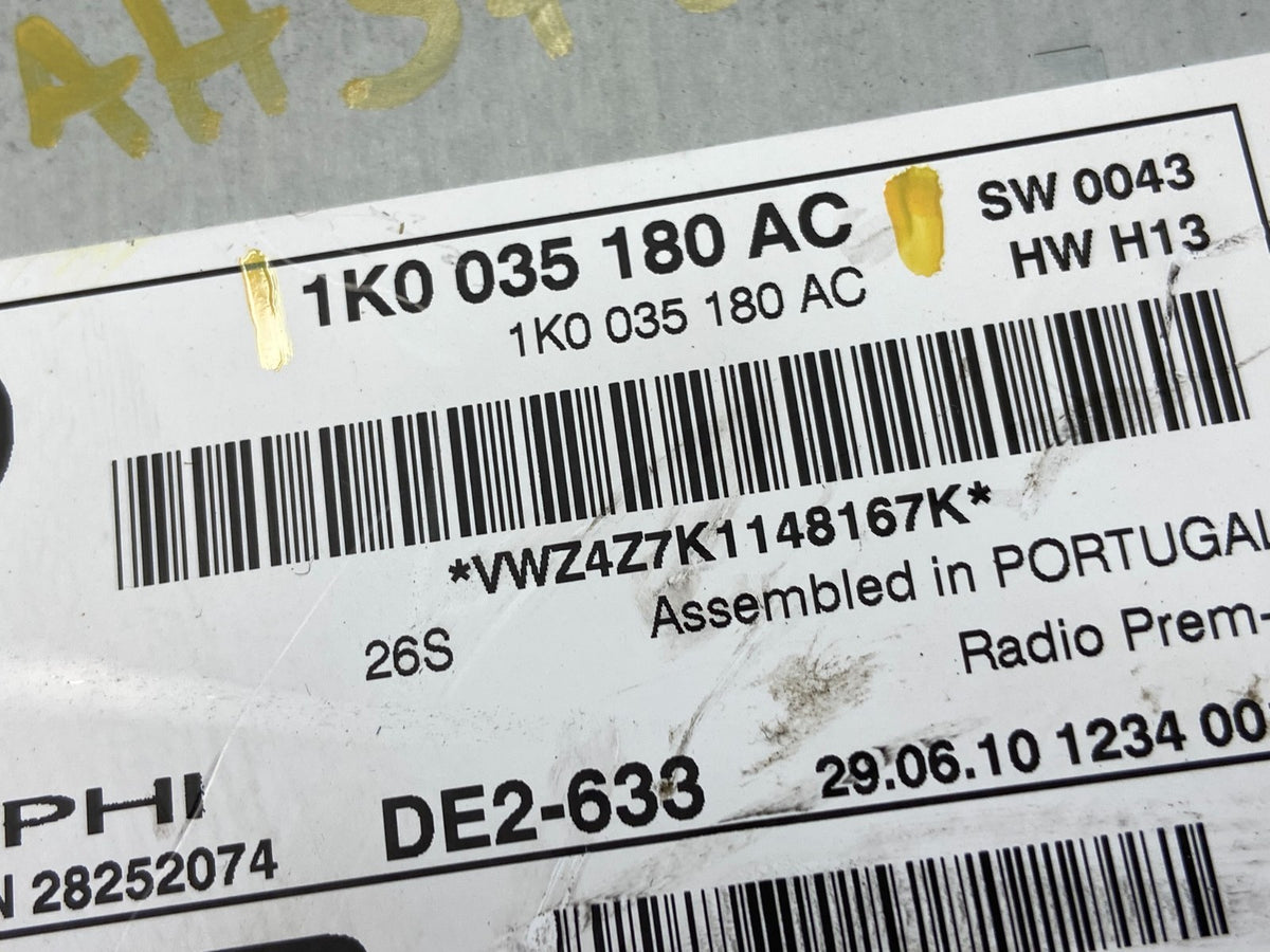 2009 to 2012 Volkswagen CC Radio CD Player Screen AM/FM ah3728 DG8