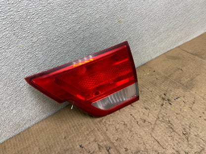 2011-2013 Jeep Grand Cherokee Right Passenger Rh Inner Tail Light Oem AA8478 LK2