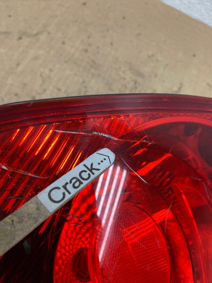2004 2005 2006 Hyundai Elantra Sedan Left Driver LH Tail Light AG1381 LK5