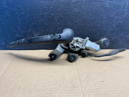 2008 to 2014 Scion xD Rear Wiper Motor ae8267 DG0