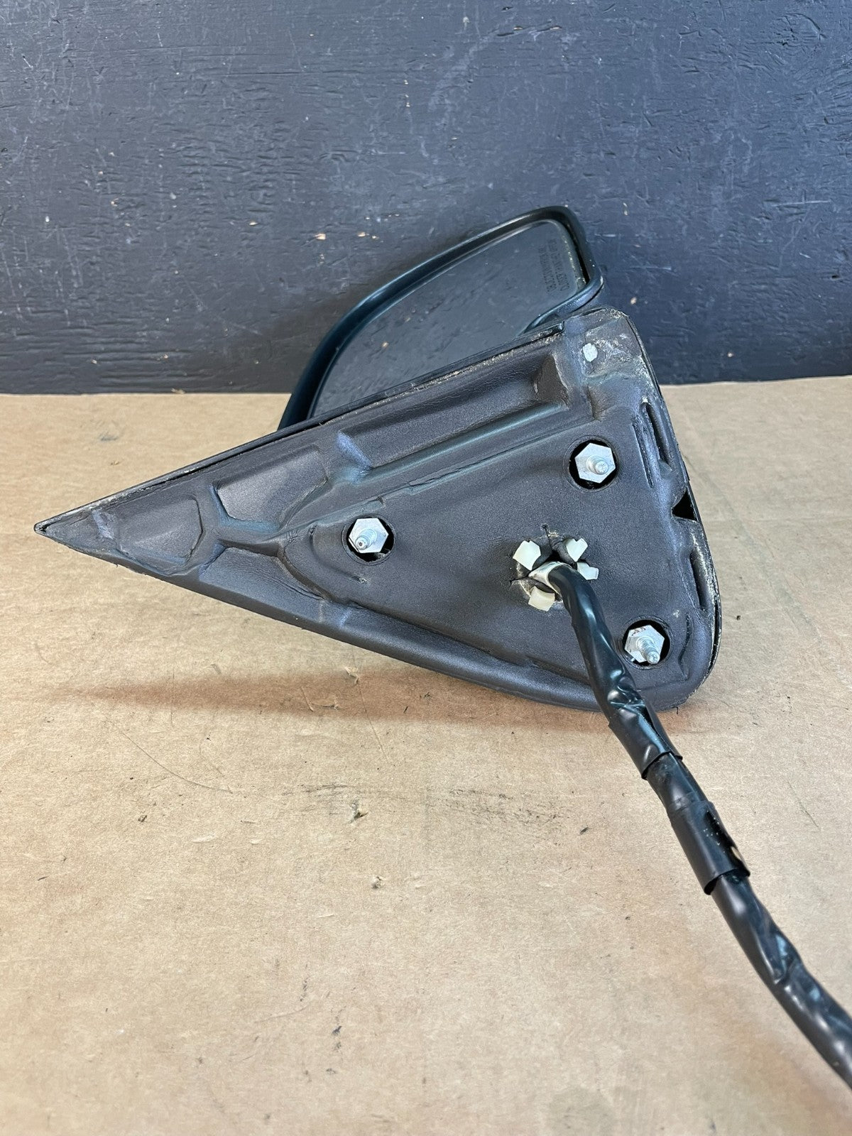 2003 to 2006 Gmc Yukon Right Passenger Turn Signal View Door Mirror AE0911 DG4