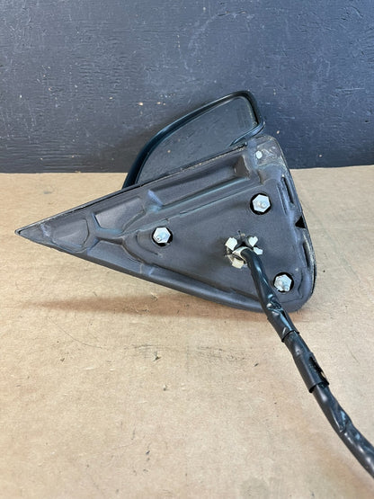 2003 to 2006 Gmc Yukon Right Passenger Turn Signal View Door Mirror AE0911 DG4