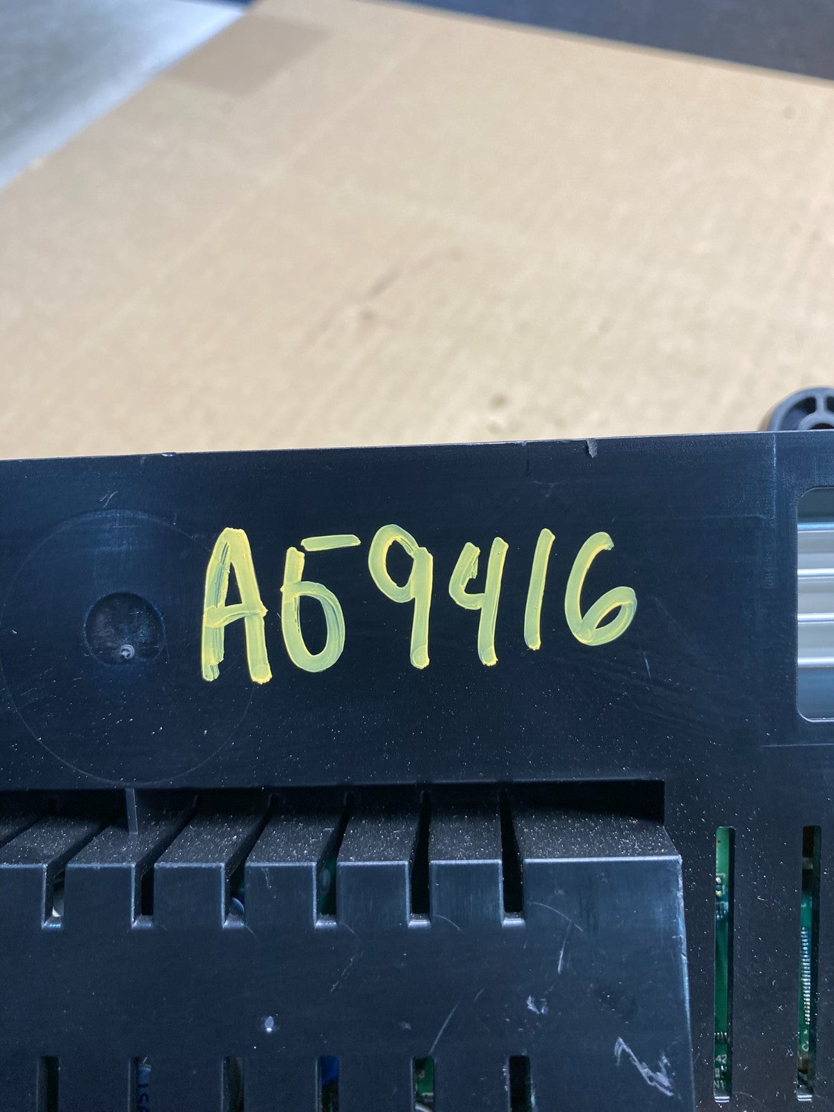 2010 2011 2012 Land Rover Range Rover Speedometer Cluster Gauge AG9416 DW6