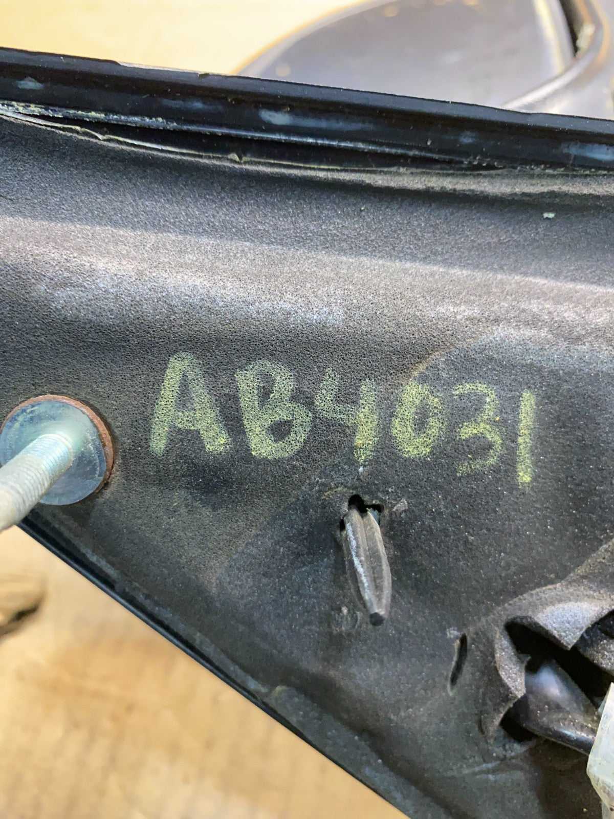 1998-2011 Mercury Grand Marquis Right Passenger View Door Mirror OEM AB4031 MS12