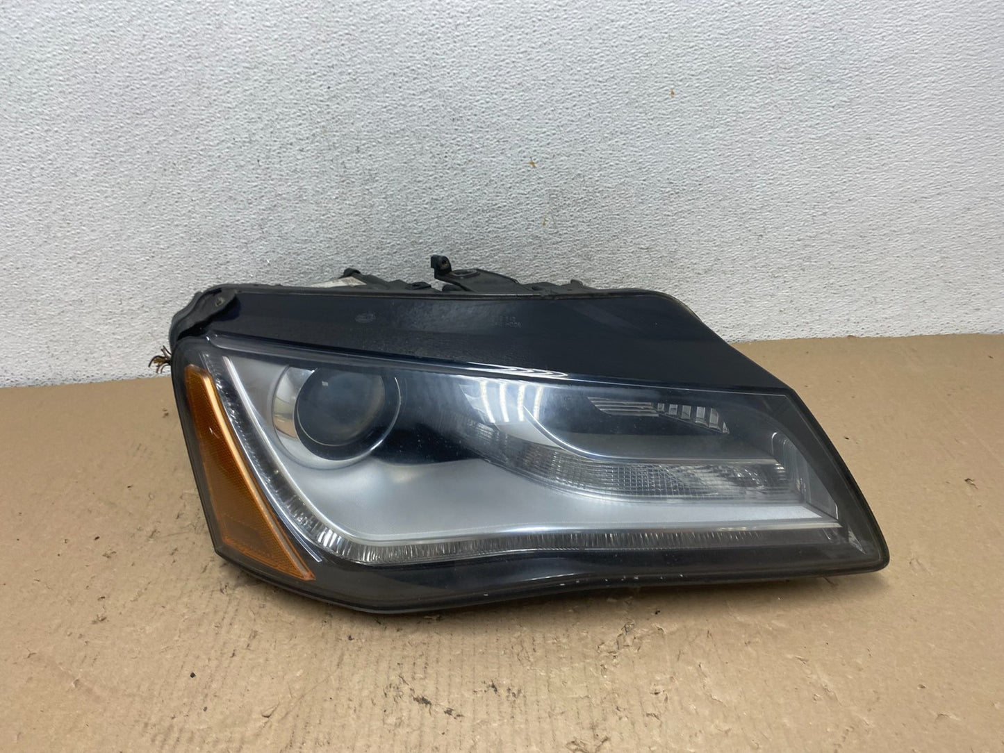 2011 to 2014 Audi A8 S8 RH Passenger Side Xenon Adaptive AFS Headlight Af42350