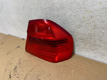 2006 2007 2008 Bmw 328i 3 Series Right Passenger Rh Side Tail Light AH4306 LK2