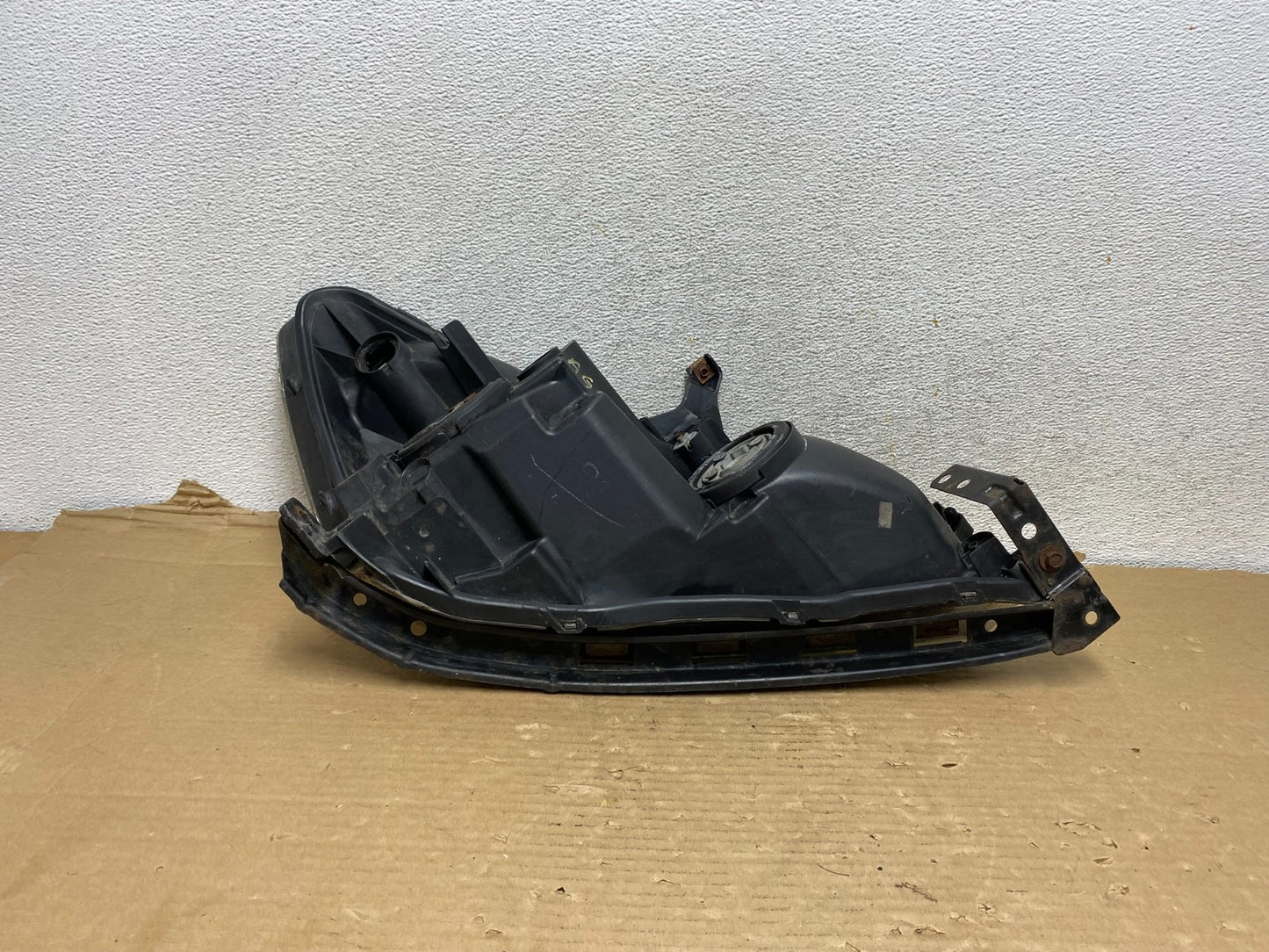 2003 - 2007 Honda Accord Left Driver LH Halogen Headlight AG9246 DW7
