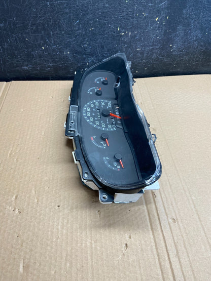 2001-2002 Ford Econoline E250 E350 Van Speedometer Instrument Cluster AF6135 DG1