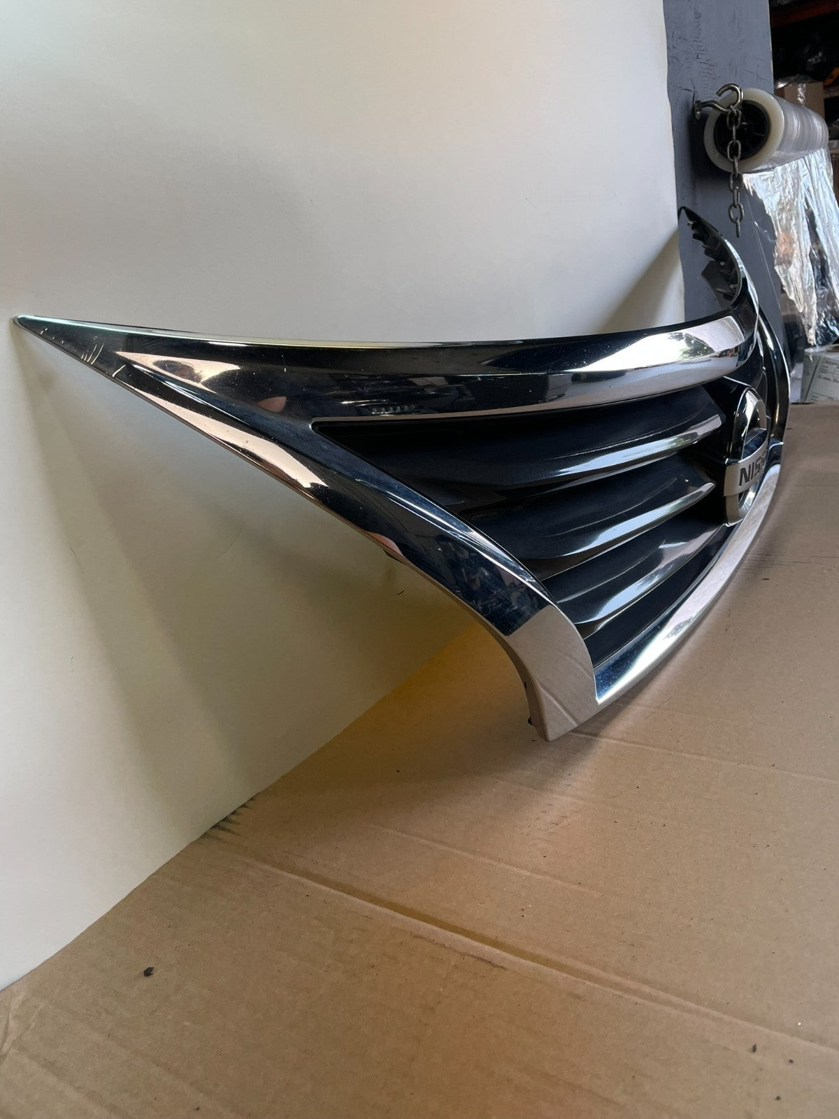 2013 to 2015 Nissan Altima Front Upper Grill Grille Sedan AG0975 DG2