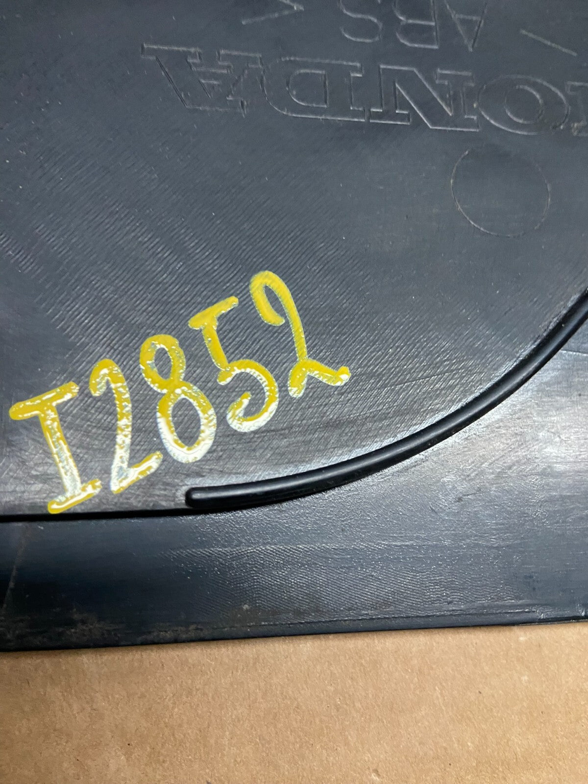 2005 2006 2007 Honda Odyssey Rear Trunk Spoiler Gate Oem I2852 DG11