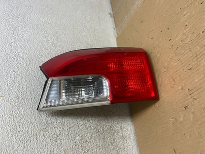 2010 - 2017 GMC Terrain Tail Light Inner Right Passenger Rh AH2738 LK2