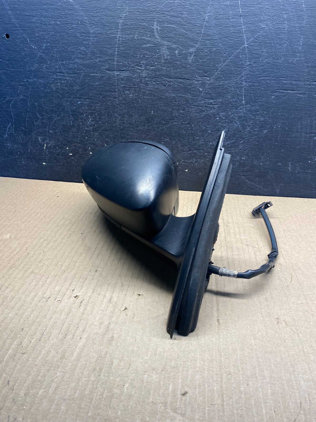 2011-2016 Volkswagen Jetta Sedan Right Passenger Side View Door Mirror AG3931 DW2