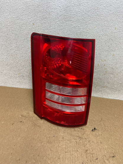 2008-2010 Chrysler Town and Country Left Driver Tail Light AI3663 LK0