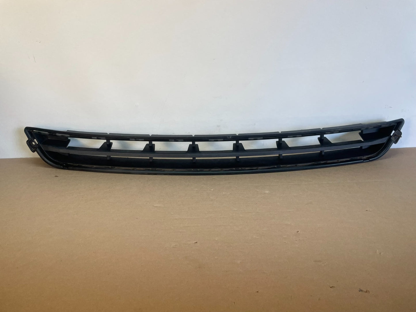 2013 2014 2015 GMC Acadia Front Lower Cover Grill Grille AF5581 DG0