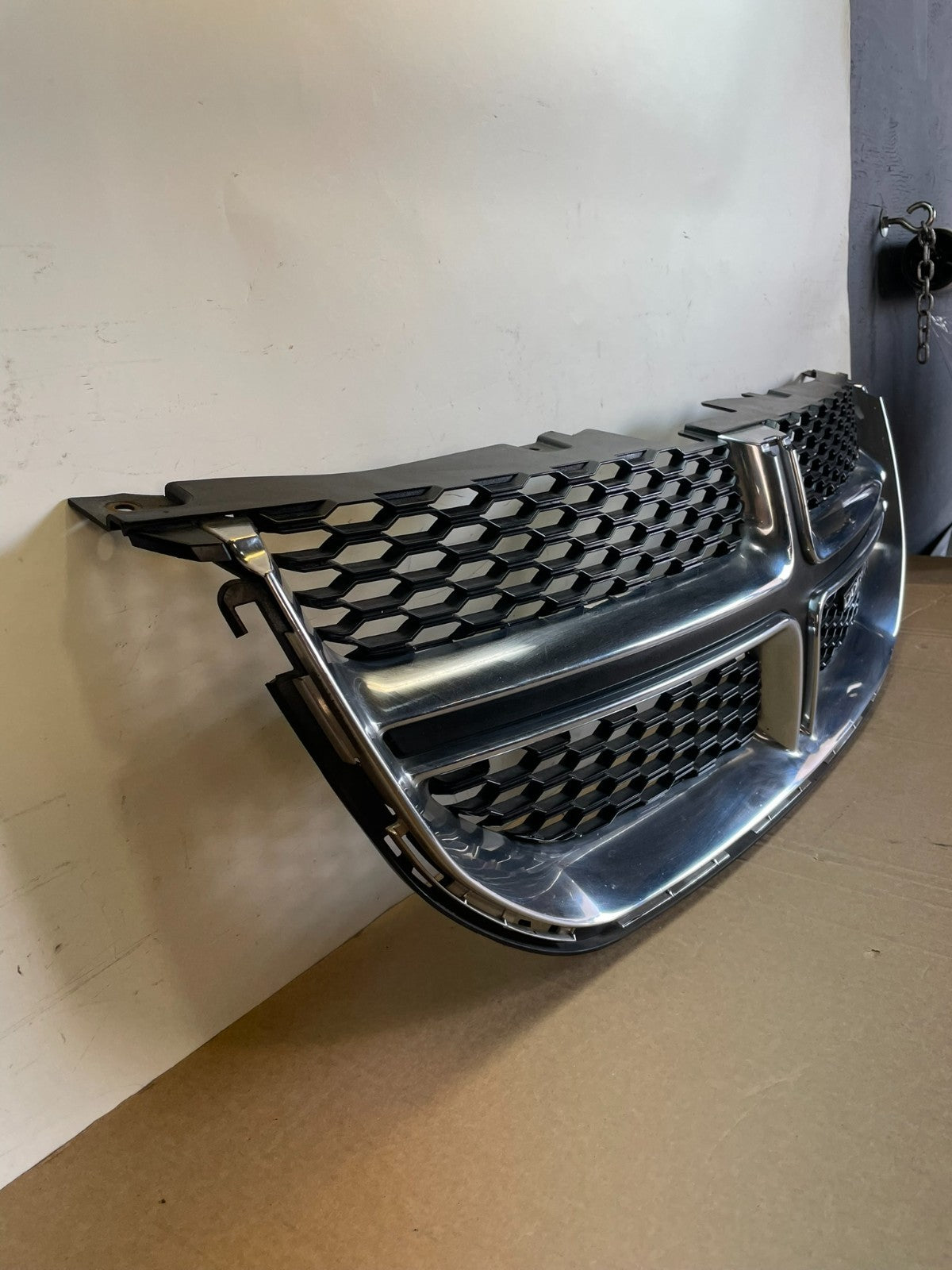 2011 to 2020 Dodge Grand Caravan Front Upper Grill Grille AG7579 DG2