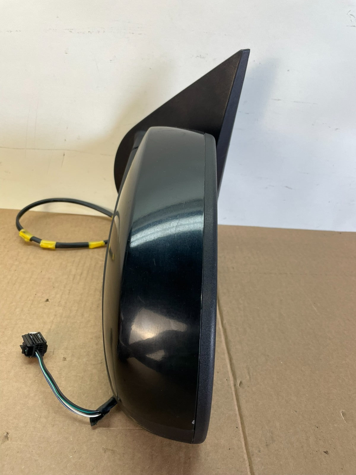 2007 to 2013 Chevrolet Tahoe Silverado Suburban Left Driver Mirror ah6124 DG10