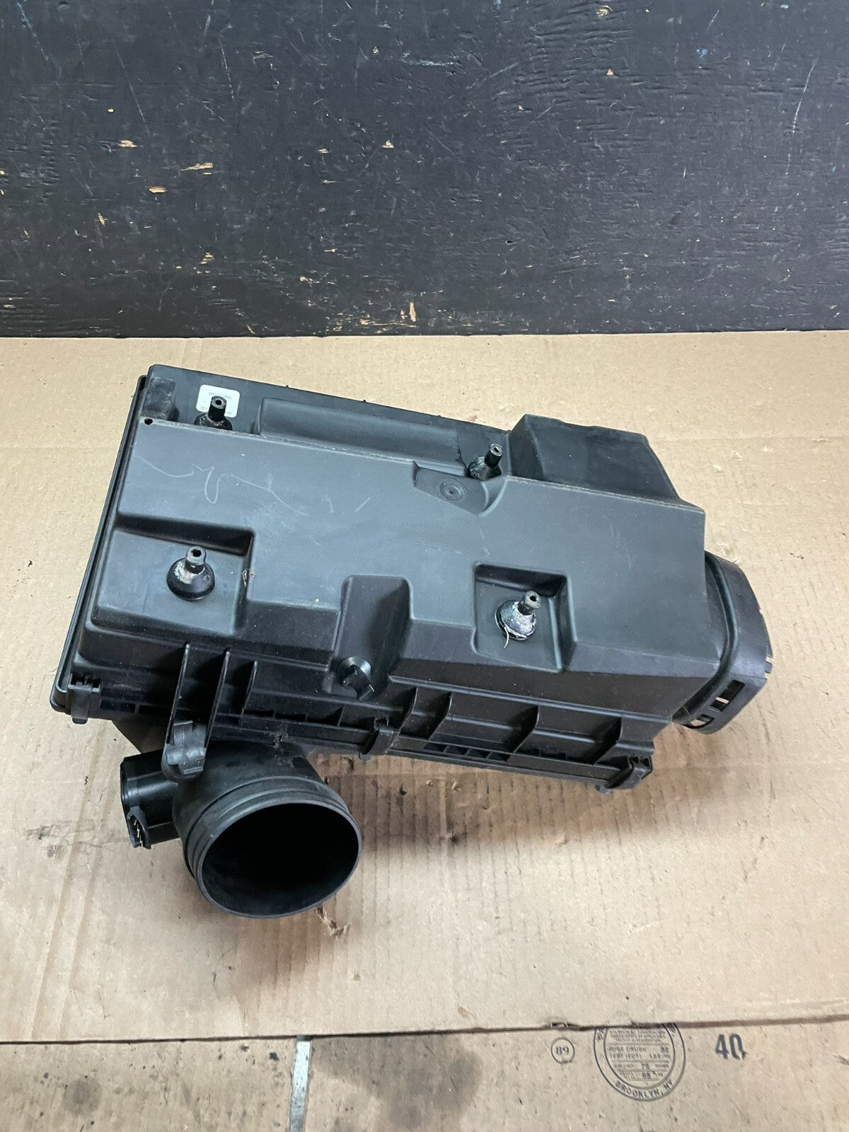 2007 to 2010 BMW X5 Air Intake Cleaner Filter Housing Box M9032 DG6