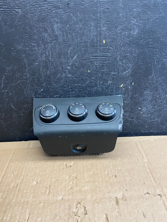 2011-2014 Chrysler 200 Heater AC Climate Switch Temperature Control ad2237 DG0